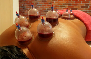 Centre Phyzio Up Casablanca kinésithérapie ostéopathie et hijama Ventouse thérapie rééducation Traumatologie Rhumato