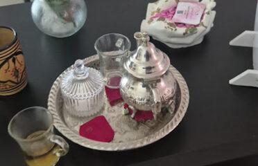 Markaz Al Hijama wa Al3naya Alshkhsya (alnsa Fqt)