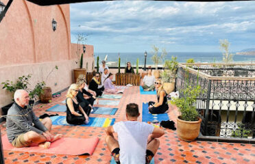 Yoga by Lauranne Taghazout & Agadir | pilates, yoga & Séjours sur-Mesure